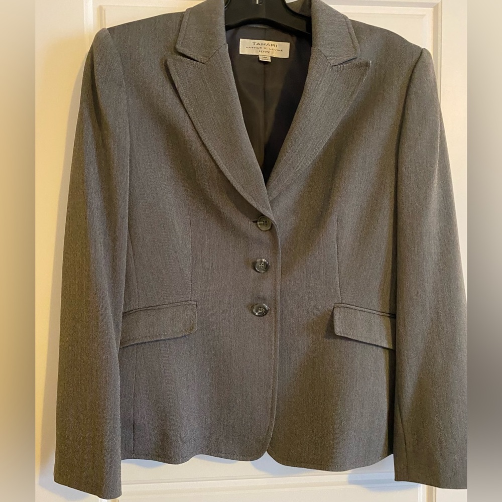 Tahari Arthur Levine petite blazer size 14P